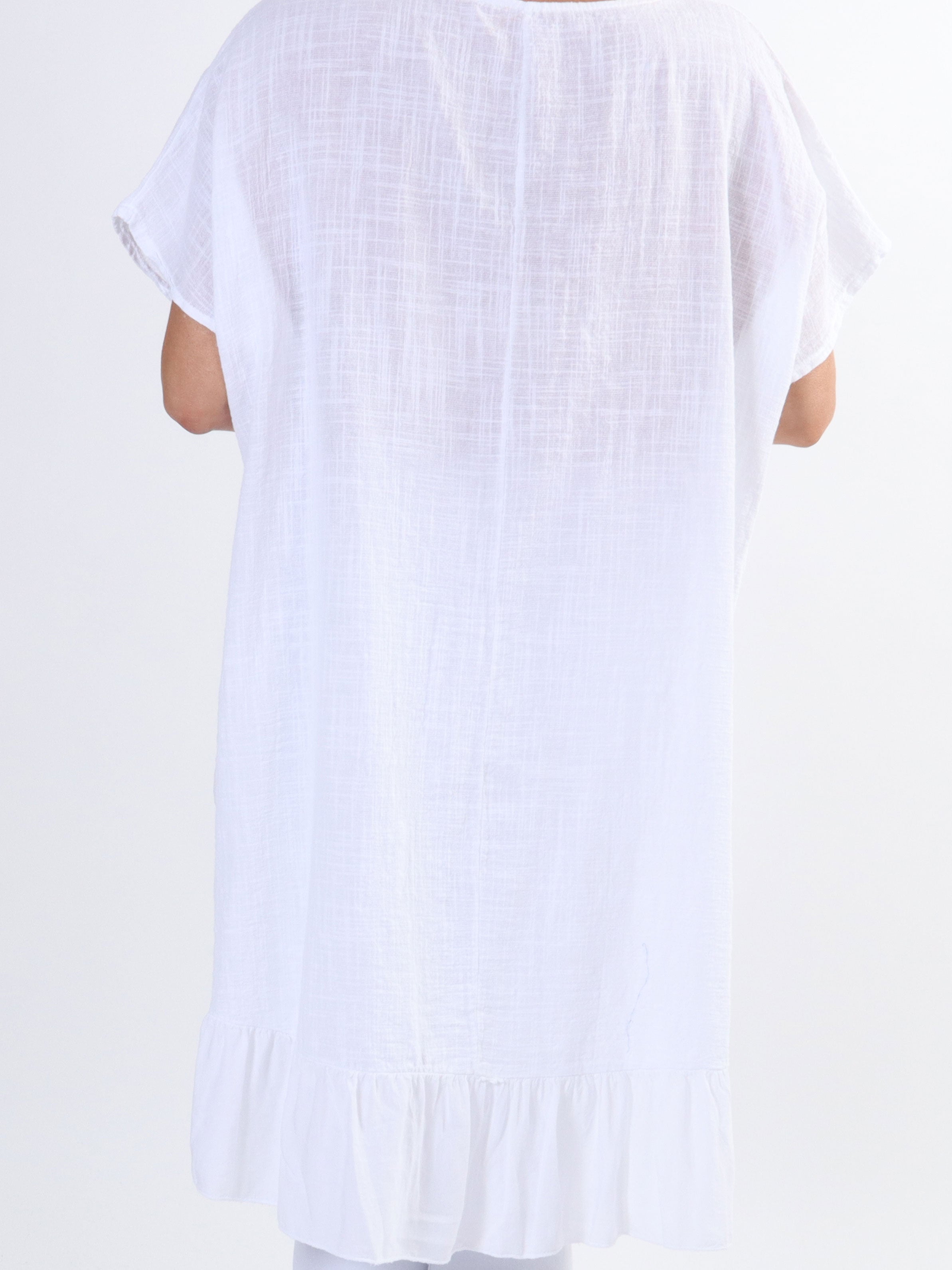 Elba - Plus size tunika i forskudt længde med flæser